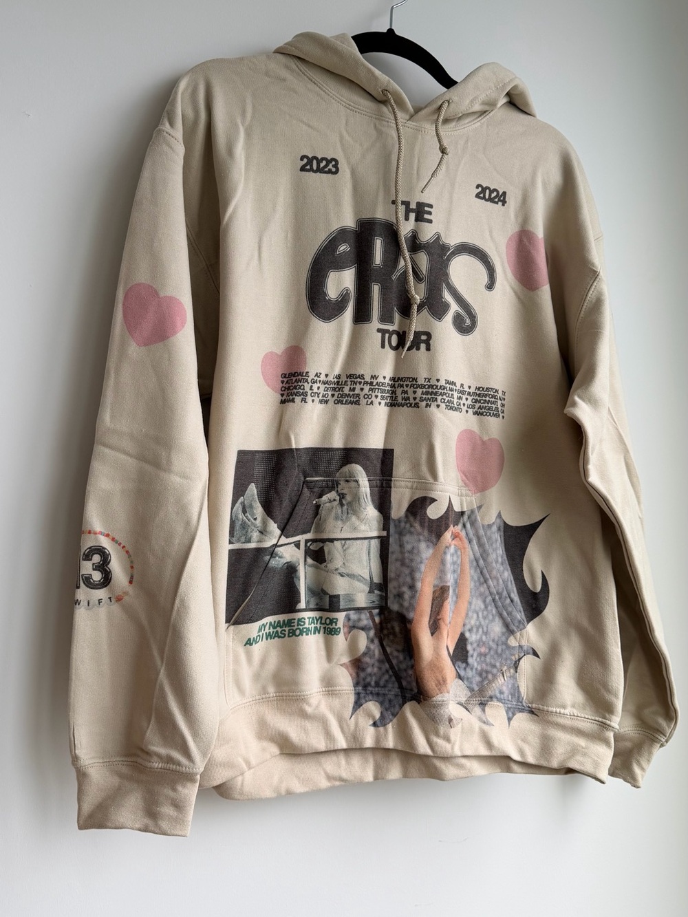 TAYLOR SWIFT - Eras Tour Custom Graphic Sweatshirt